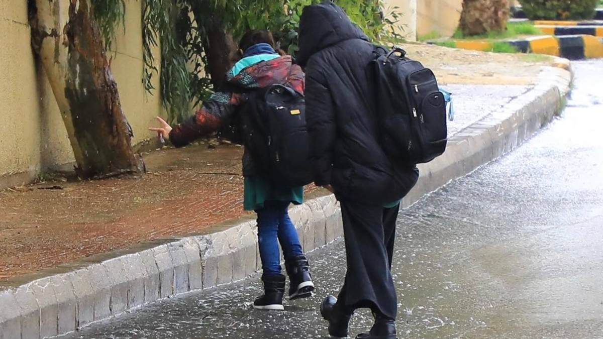 تأخير دوام المدارس في الطفيلة الى العاشرة صباحا