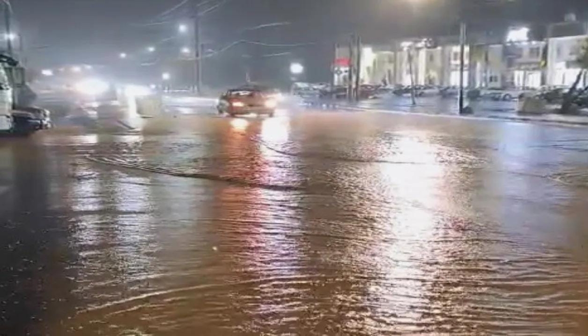 الكرك.. ارتفاع منسوب المياه على جسر الثنية والمرج