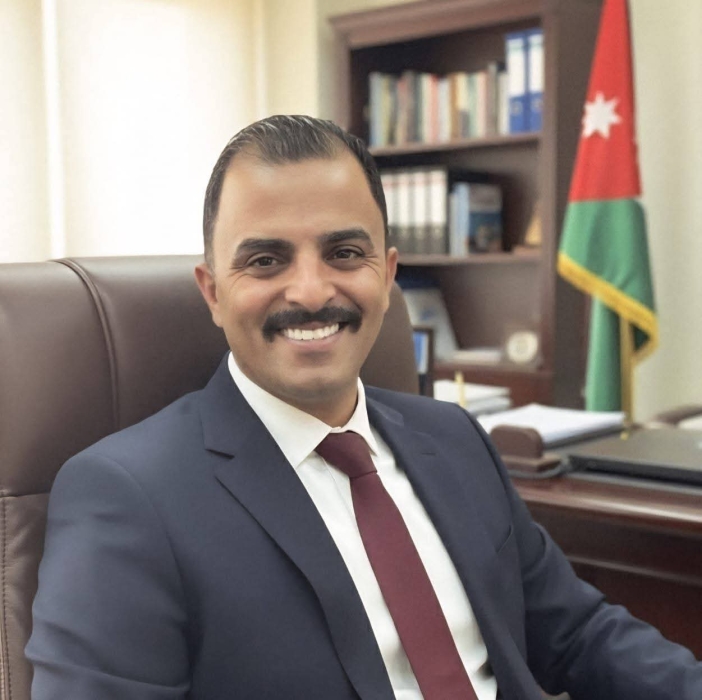 الحواتمة يكتب رئيس الوزراء ... الوضوح والتحدي أمام الشعب