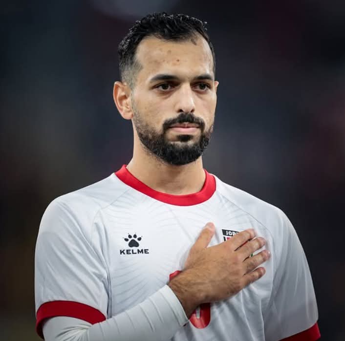لاعب النشامى سعادة يرزق بمولوده البِكر محمد