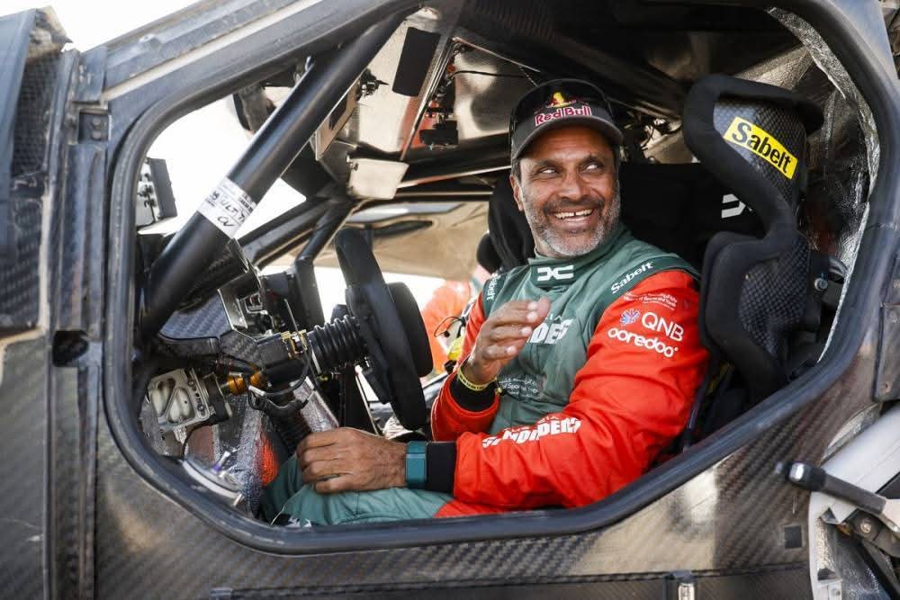 ناصر العطية يقترب من لقبه السادس في رالي داكار بعد الفوز بالمرحلة قبل الأخيرة