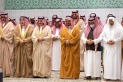نائب أمير مكة يؤدي صلاة الميت على الأمير فيصل بن تركي آل سعود في المسجد الحرام...صور
