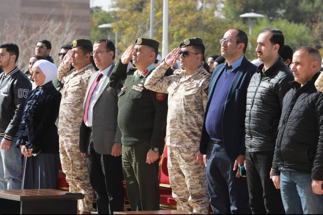 فعالية وطنية في صرح الشهيد بمناسبة الأعياد الوطنية للمملكة...صور