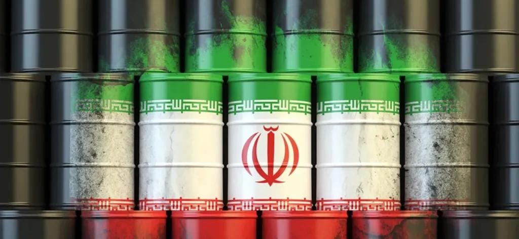 إسرائيل تهدد إيران: مصافي النفط ومحطات الطاقة على قائمة الاستهداف