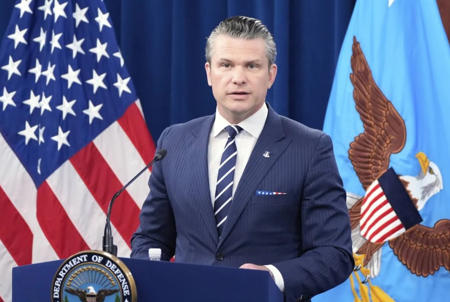 وزير الحرب الأميركي: المعركة لن تتوقف قبل شل قدرات إيران