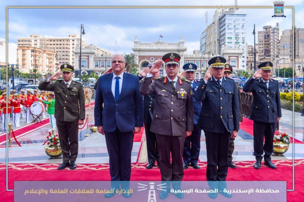 محافظ الإسكندرية يشارك في إحياء ذكرى يوم الشهيد