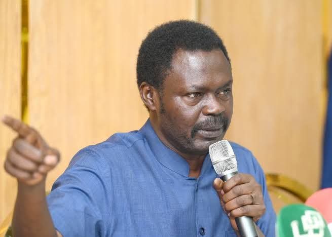 مناوي: القوات المسلحة السودانية  والمشتركة جاهزة لدك حصون المليشيا