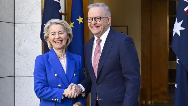 الاتحاد الأوروبي وأستراليا يتوصلان إلى اتفاق تجارة حرة وشراكة في مجال الدفاع