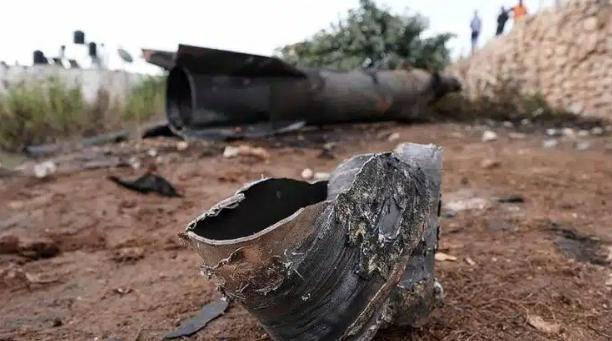 البلقاء .. سقوط مقذوف صاروخي في منطقة زراعية