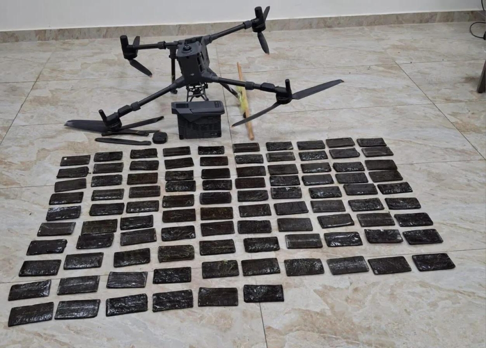 المنطقة العسكرية الجنوبية تحبط تهريب كمية كبيرة من المخدرات بواسطة 3 طائرات مسيّرة