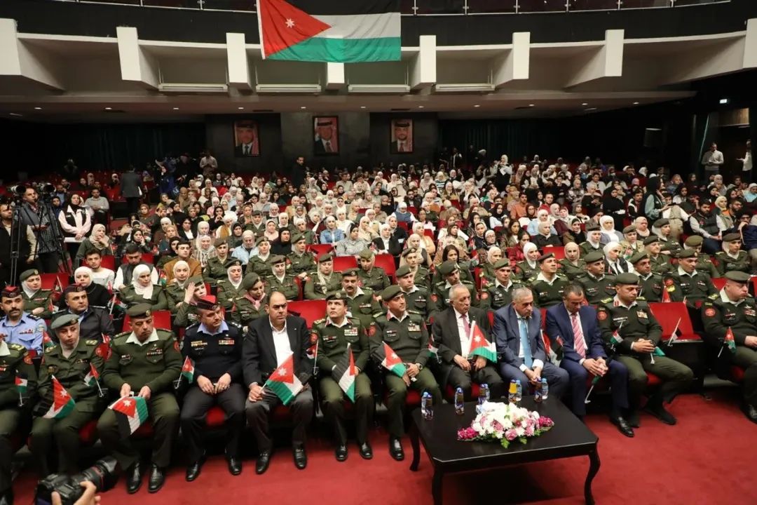 Minister of Culture: The Flag is a Symbol of Sovereignty and Pride