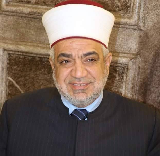 وزير الأوقاف يُكرّم حفظة القرآن في مدارس العمرية بالزرقاء