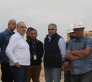وزير الأشغال يتفقد المراحل النهائية لطريق «محي الأبيض» ويعلن البدء بتعبيد جزء جديد من طريق  «كثربا الأغوار»