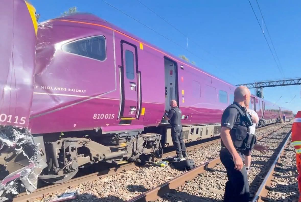 {clean_title}