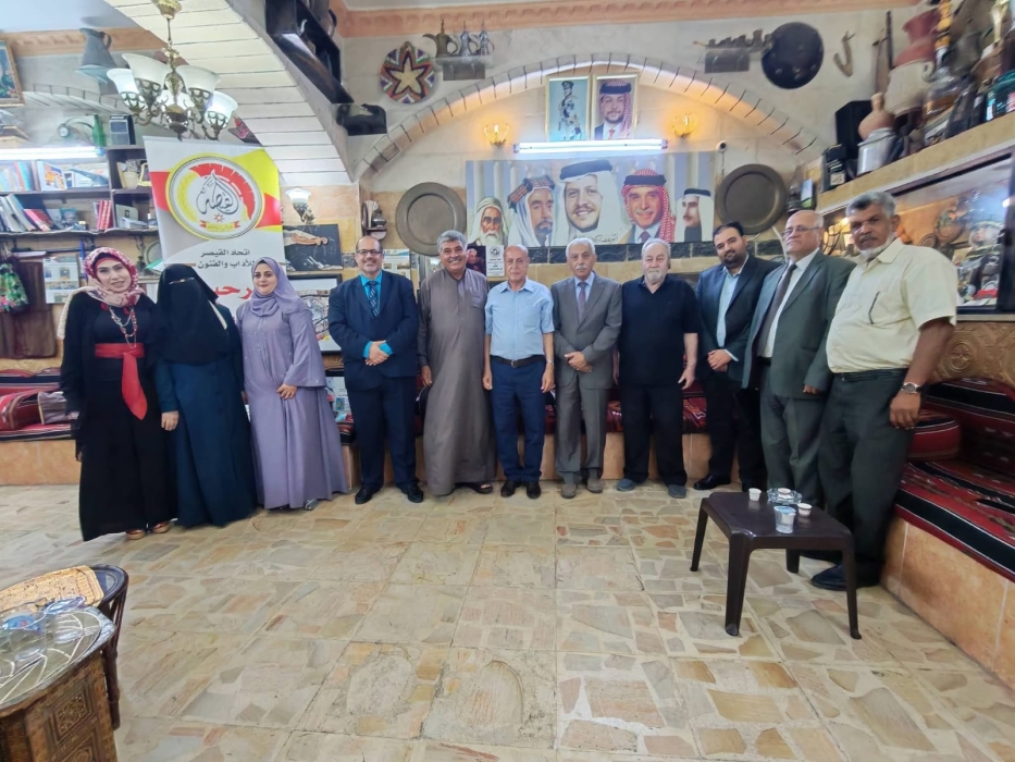 عتبات وجدانية تُحلّق في فضاء الإبداع.. اتحاد القيصر يحتفي بالشاعرة خديجة أبو ريدة في أمسية أدبية مميزة بإربد