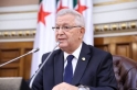رئيس مجلس الأمة الجزائري يدلي بصوته ويشيد بحسن تنظيم الانتخابات