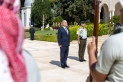 نائب الملك يزور ضريح الملك طلال بن عبدالله