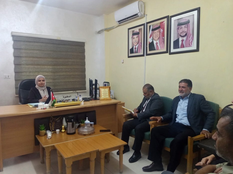 {clean_title}
